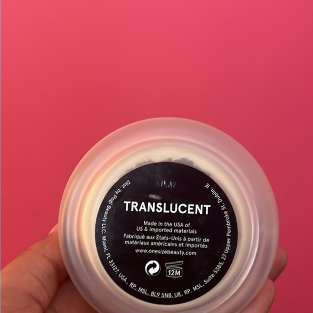 One Size Translucent Setting Powder Full size New
